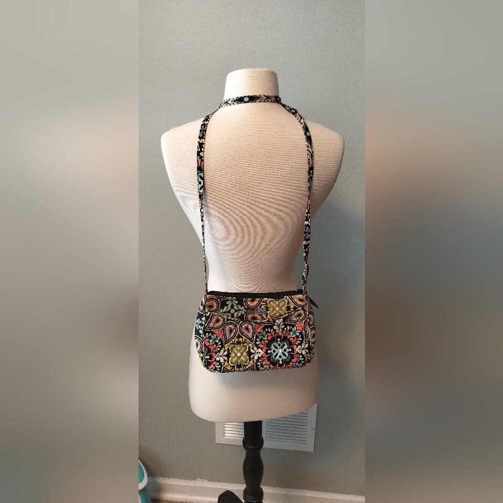 Vera Bradley crossbody shoulder bag medium size